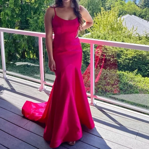 Sherri Hill | Dresses | Sherri Hill Prom Dress Size 2 Runs A Little Big |  Poshmark